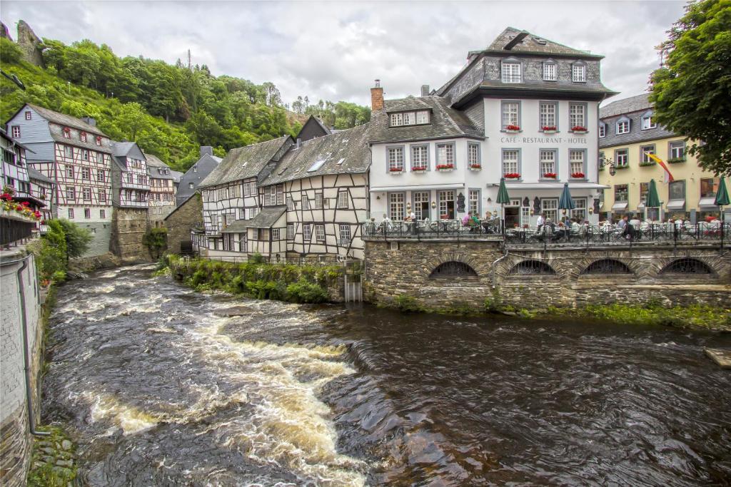 Hotel De Lange Man Monschau Eifel Exterior foto